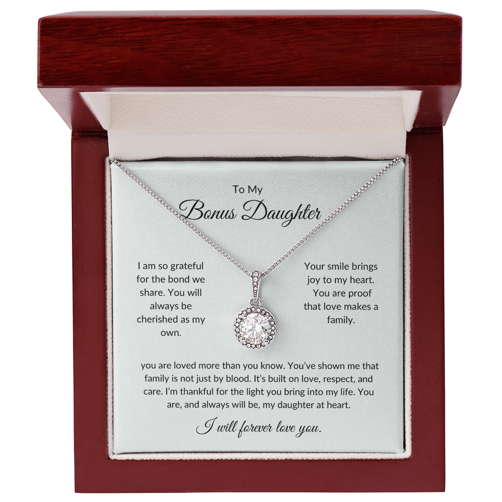 Bonus Daughter Gift – Elegant Love Knot Necklace