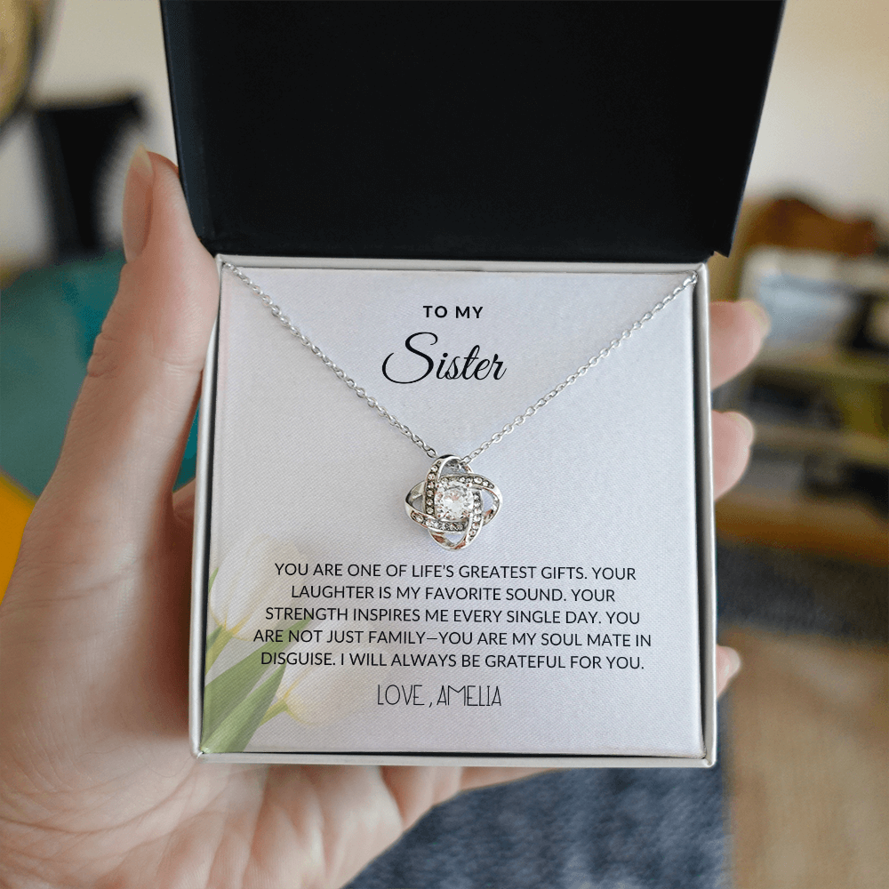 Sister Gift – Elegant Love Knot Necklace