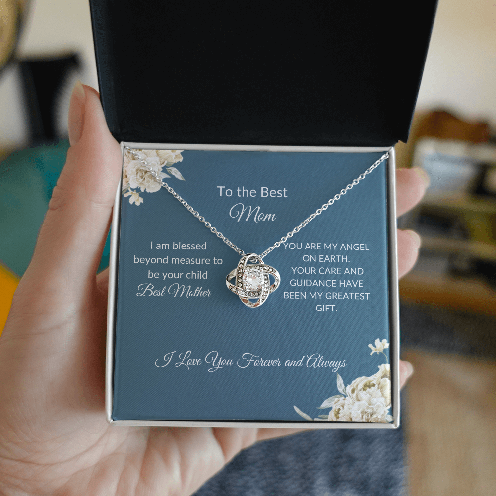Mom Gift – Sparkling Heart Necklace with Elegant Gift Box