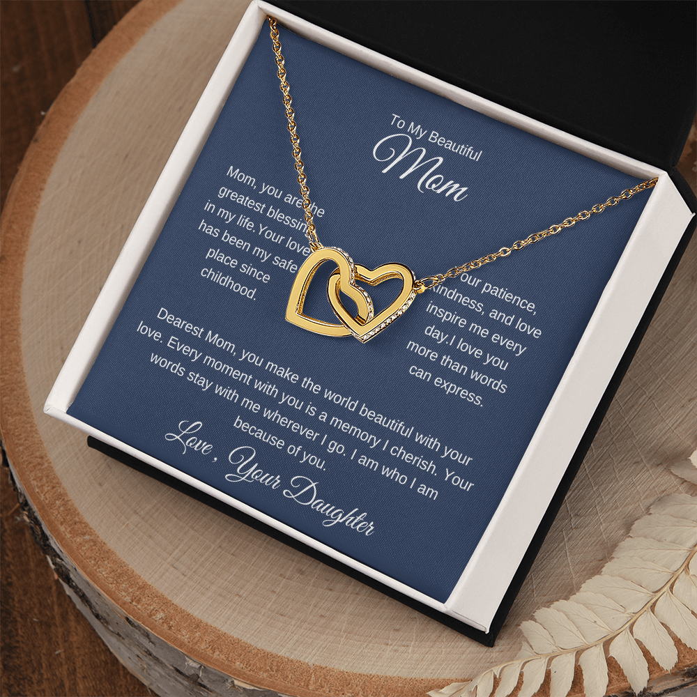 Mom Jewelry Gift – Elegant Heart Pendant That Says “I Love You”
