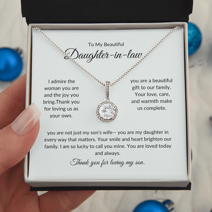 Daughter-in-Law Gift – Elegant Pendant Necklace for Special Moments