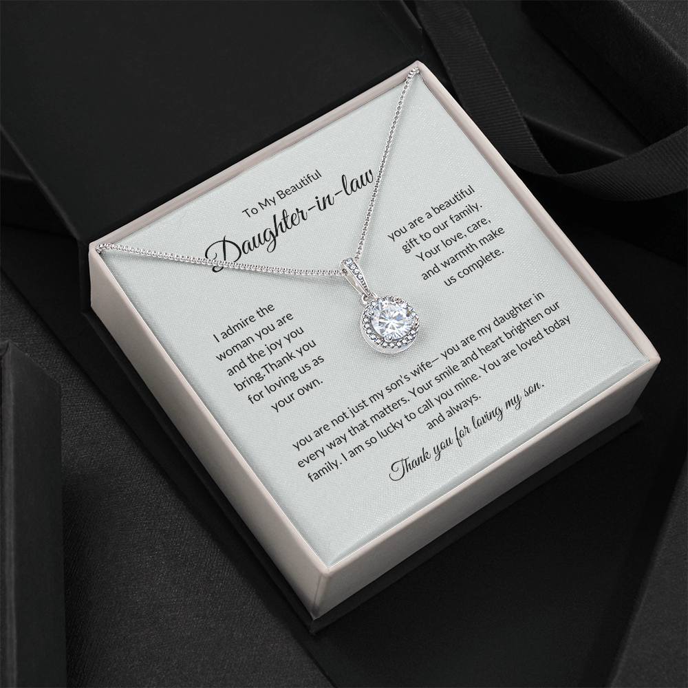 Daughter-in-Law Gift – Elegant Pendant Necklace for Special Moments