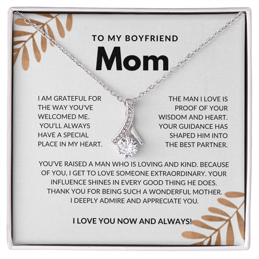 To My Boyfriend's Mom – Elegant Love Knot Necklace