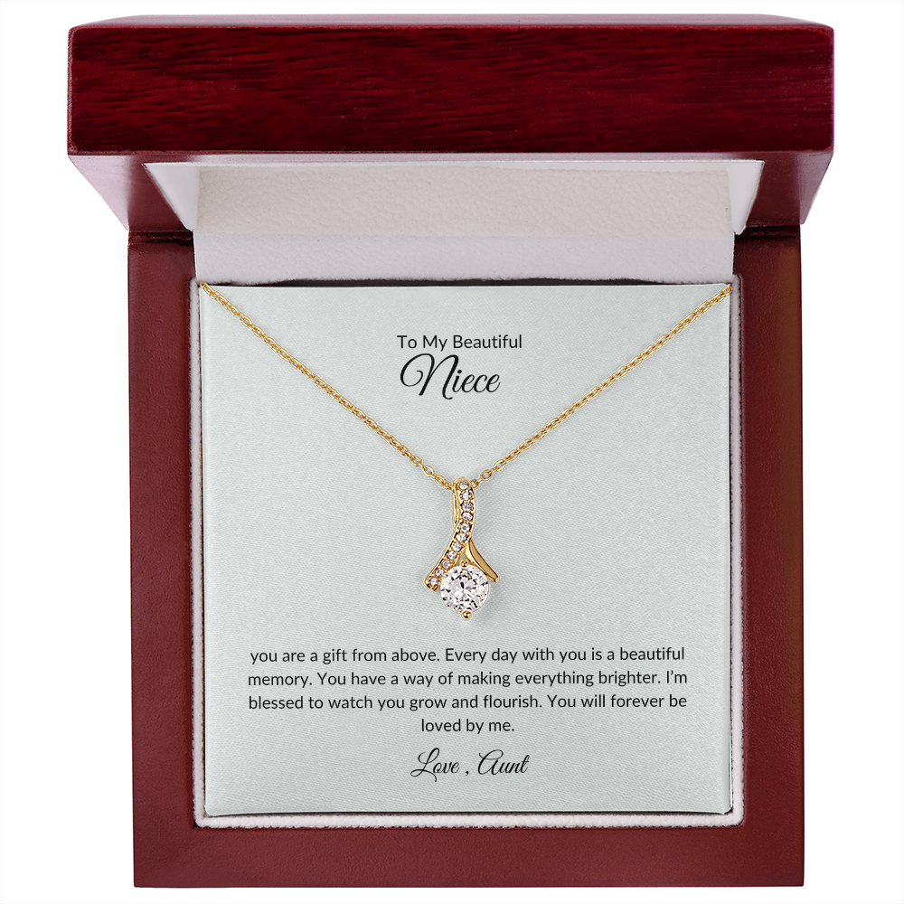 Niece Gift – Elegant Love Knot Necklace with Sentimental Card