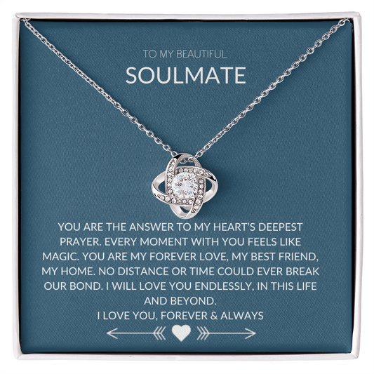 Soulmate Gift – Elegant Love Knot Necklace