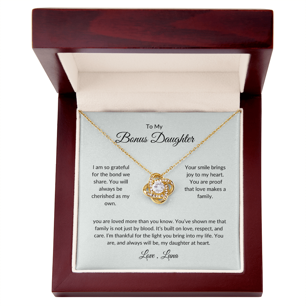 To My Bonus Daughter – Forever Circle Necklace Symbolizing Family Bond