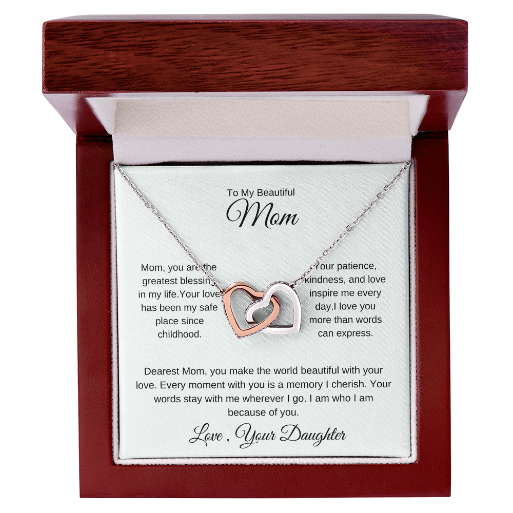 To My Mom – Elegant Love Pendant Necklace with Gratitude Card