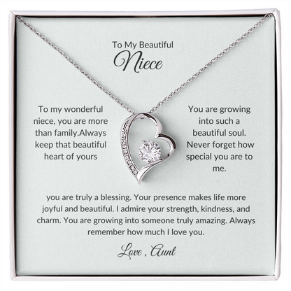 To My Niece – Sparkling Heart Necklace with Special Message